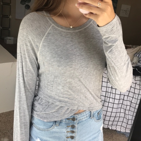 🔥HUGE SALE🔥 Joy Lab Gray Long Sleeve Workout Top - Picture 4 of 4